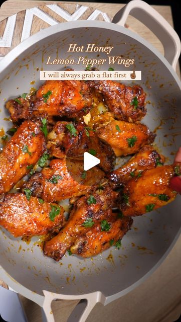 Awa 🇲🇱 Just a lady who loves to cook 🌱 | Flats are better than drums 😅

#hothoneylemonpepperwings #lemonpepperwings #hothoneywings | Instagram Honey Wings, Green Seasoning, Lemon Pepper Wings, Mustard Green, Hot Honey, Mustard Greens, Hot Wings, Honey Lemon, Lemon Pepper