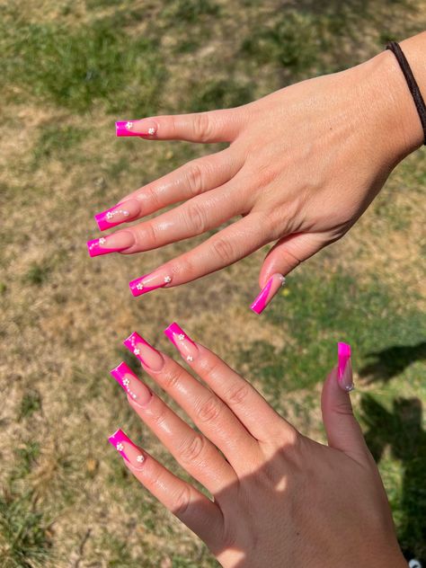 Pink frenchies 💞 Hot Pink Frenchies, Pink Frenchies, Hot Pink Nails, Pink Nails, Fun Nails, Acrylic Nails, Hot Pink, Nails, Pink