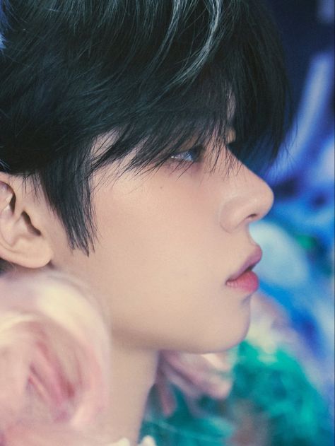 Yeonjun Face Close Up, Yeonjun Front Profile, Yeonjun Lips Close Up, Yeonjun Side Profile, Yeonjun Face, Ear Piercing Diagram, Txt Pictures, Choi Daniel, Beauty Mark