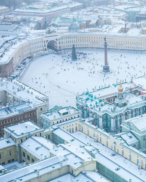 National Geographic Travel on Instagram: “Photo by George Steinmetz @geosteinmetz | St. Petersburg, Russia's Winter Palace and Hermitage Museum, the second largest museum in the…” 19 Century Aesthetic, Winter Palace St Petersburg, Russia Winter, Winter Palace, Hermitage Museum, St Petersburg Russia, Visit Europe, Petersburg Russia, Beautiful Buildings