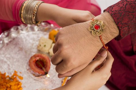 Rakhi Images, Raksha Bandhan Images, Raksha Bandhan Gifts, Happy Rakhi, Brother And Sister Love, Happy Rakshabandhan, Girls Tie, Raksha Bandhan, Sister Love