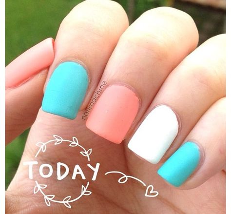 Coral And Light Blue Nails, Coral Turquoise Nails, Coral And Teal Nails Color Combinations, Coral And Aqua Nails, Peach And Teal Nails, Peach And Blue Nails, Coral And Mint Nails, Turquoise And Coral Nails, White And Teal Nails