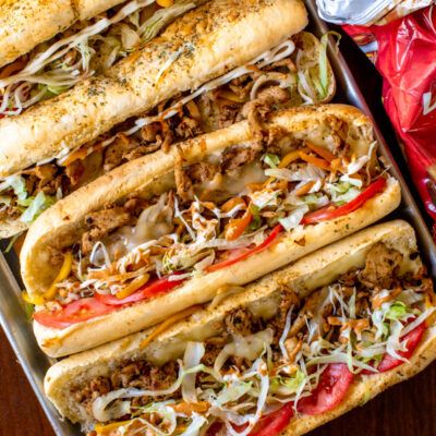 Footlong Sandwiches, Grilled Roast Beef, Philly Cheesesteak Sandwiches, Chicken Philly Cheesesteak, Philly Sandwich, Cheesesteak Sandwiches, Chicken Cheesesteak, Chicken Subs, Cheesesteak Sandwich