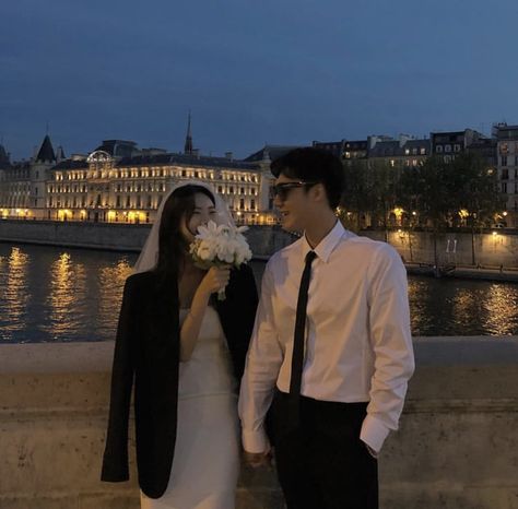 Pre Wedding Photoshoot Outfit, Korean Wedding Photography, Couple Travel, Korean Wedding, Ulzzang Couple, Korean Couple, Pre Wedding Photoshoot, Couple Outfits, Couples In Love