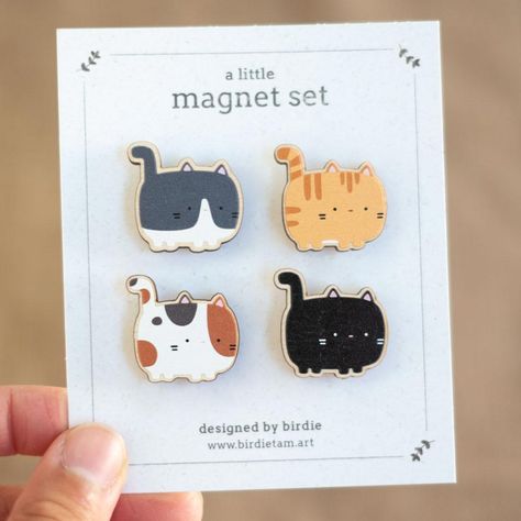 I've been working hard this season to bring back my most popular items! This autumn is the return of magnet sets, including the ever-loved mini magnets. You can even expect some new sets later this month :O There are also cozy crew socks for this sudden cold weather, guinea in beanies and new earring sets. If there's something else you been waiting for, let me know down in the comments and I'll see what I can do 🫡 Magnet Packaging, Cat Magnet, Calendar Magnets, Cute Magnets, Mini Magnets, Magnetic Calendar, Earring Sets, Magnet Set, Neodymium Magnets