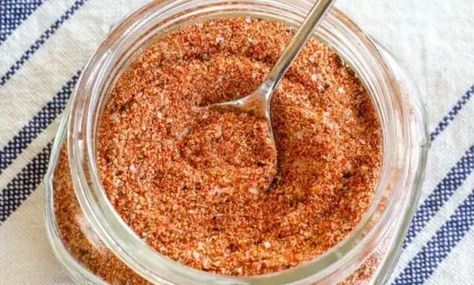 Delicious Miss Brown House Seasoning Recipe Miss Brown House Seasoning, House Seasoning Recipe, Delicious Miss Brown, House Seasoning, Paprika Recipes, Brown Recipe, Spice Mix Recipes, Diy Spices, Seasoning Recipe