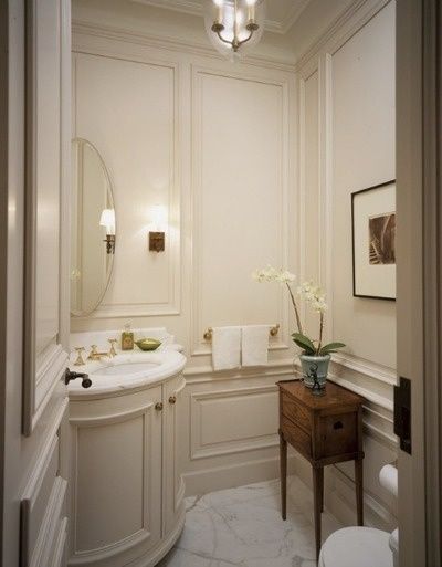 Good Life of Design: Very Small Bathrooms That Look Grande! Decorating With Antique Furniture, Tiny Half Bath, Very Small Bathroom, Millwork Details, Bathrooms Ideas, Powder Room Design, Corner Sink, Bad Inspiration, Small Bathrooms