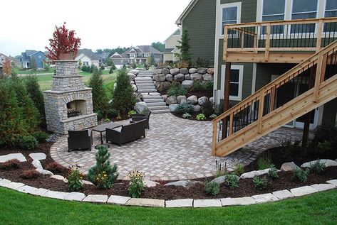 Backyard Multi Level Deck Ideas, Daylight Basement Landscaping, Walkout Basement Landscaping, Walkout Basement Patio, Backyard Builds, Cabin Landscaping, Basement Patio, Reno Tips, Land House