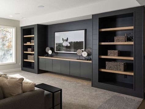 Built In Wall Units, Feature Wall Living Room, Media Room Design, Built In Shelves Living Room, Living Room Wall Units, Living Room Built Ins, Living Room Entertainment Center, Basement Living Rooms, Decor Fireplace