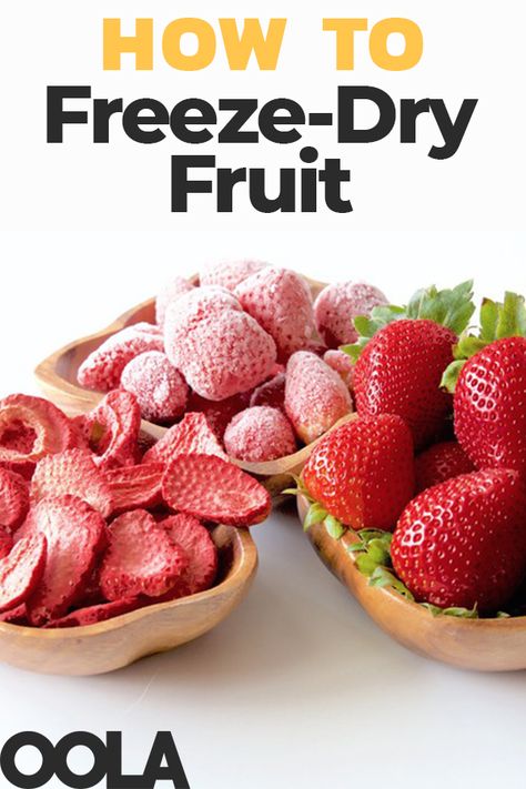 How Do You Make Freeze-Dried Fruit? - Oola.com Freeze Dry Fruit, Diy Dried Fruit, Freeze Dried Food Storage, Freeze Dried Vegetables, Dehydrated Strawberries, Dried Fruit Snacks, Fruit Fruit, Freeze Dried Raspberries, Freeze Dried Fruit