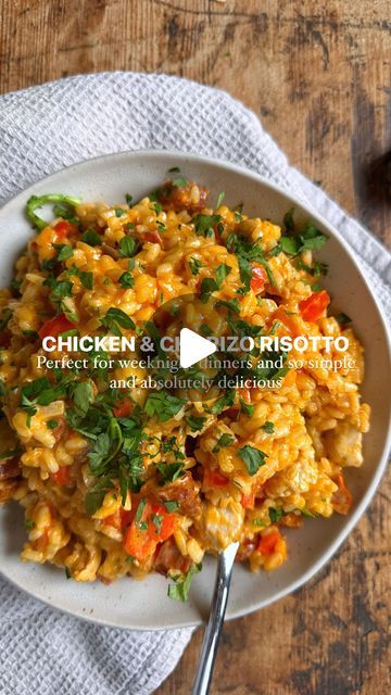 HARI BEAVIS on Instagram: "Perfect Weeknight Dinner, Chicken & Chorizo Risotto🧡

Serves 2

Ingredients
• 110 Grams Diced Chorizo
• 1 Large Chicken Breast
• 1 Onion
• 6 Cloves Garlic
• 1 Red Bell Pepper
• 200 Grams of Risotto Rice
• 400 Ml Chicken Stock
• 100 Ml of Double Cream
• 70 Grams Grated Parmesan

Method 
1. Start by softening your onions and garlic and then add in your red pepper, chorizo and chicken! When the chicken is cooked through add the risotto rice and mix it through. 
2. Pour in the chicken stock and let it reduce by half before adding in your cream and Parmesan and mix it through, when all the liquid is absorbed serve and enjoy! Absolutely DELICIOUS !!!

#risottorecipe #chickenandchorizo #weeknightdinners" Chicken And Chorizo Risotto, Weeknight Dinner Chicken, Chorizo Risotto, Sw Recipes, Chicken Chorizo, Risotto Rice, Double Cream, Dinner Chicken, Risotto Recipes