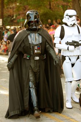 Man wearing Darth Vader costume Darth Vader Funny, Darth Vader Costumes, Star Wars Meme, May The Fourth Be With You, Dark Vador, Star Wars Jokes, Star Wars Costumes, Star Wars Pictures, Star Wars Humor