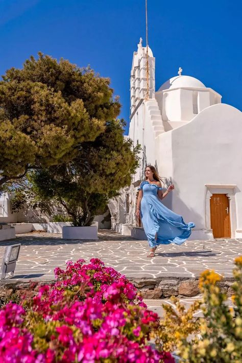 Get the most out of spending 3 days in Paros. This 3 day Paros itinerary includes all the best things to do on the island & many practical planning tips. | Paros Greece travel guide | Paros Greece travel tips | What to do on Paros Greece aesthetic | Paros Greece itinerary | Things to do in Paros Greece beaches | Paros Greece photography | Paros Greece Parikia | Paros Greece Naousa | Paros Greece restaurants | Paros island Greece | Best Greek islands | Paros Greece Instagram spots Paros Greece Photography, Parikia Paros, Greece Beaches, Greece Instagram, Greece Aesthetic, Best Greek Islands, Greece Itinerary, Paros Island, Paros Greece