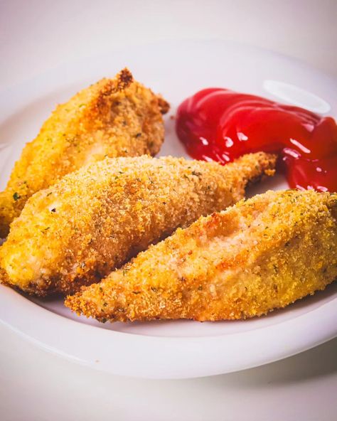 These air-fried chicky tendies had BIG Dino Nuggets vibes! Tender, juicy chicken with that intensely flavorful, crispy (but kinda not crispy, IYKYK) breading. Straight up nostalgia on a plate. No fancy sauces. Just 'chup! I feel like a kid again. Dino Nuggets, Fancy Sauce, Juicy Chicken, Feel Like, Sauce, Bread, Chicken, Quick Saves