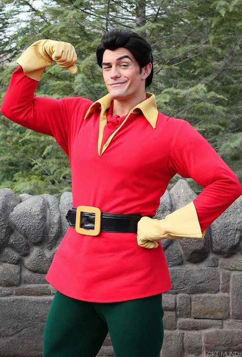 Gaston Theater Makeup, Teaching Dance, Disney Characters Costumes, Awesome Costumes, Beauty And The Beast Costume, Carnival Ideas, Beast Costume, Halloween Couple, Couple Costumes