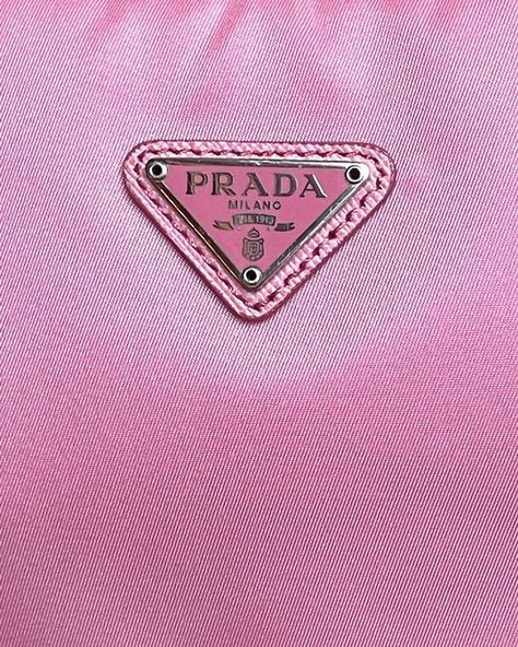 sophia tuxford on Instagram: “see ya in the morn💞💞💞💭💭💭” Sophia Tuxford, Prada Aesthetic, 2000 Aesthetic, Pink Prada, Pink Aesthetic, Photo Dump, Vs Pink, Luxury Branding, Pink Flowers