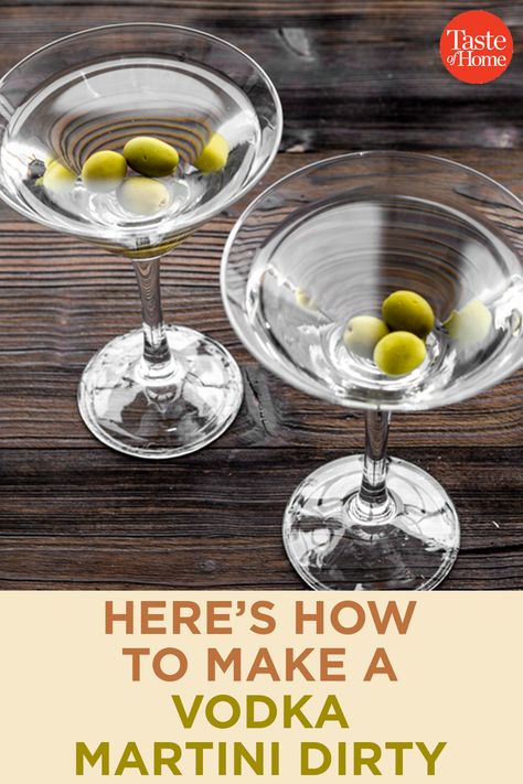 How To Make Martini Cocktails, How To Make A Martini Vodka, Extra Dirty Vodka Martini, Green Apple Martini Recipe, How To Make Martini, Dirty Martini Vodka, Dirty Martini Recipe, Martini Recipes Vodka, Perfect Martini