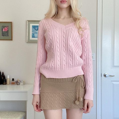 Cable Knit Sweater Outfit, Pink Cable Knit Sweater, Knit Sweater Outfit, Easy Winter Outfit, Clueless Outfits, Long Sleeve Knit Sweaters, Closet Fashion, Winter Outfits Women, Pink Outfits