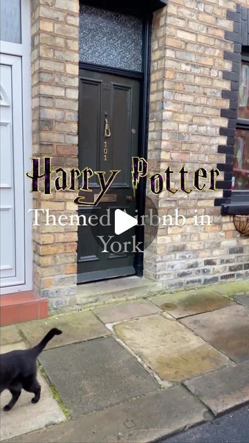 Melissa Maddock on Instagram: "@101houseattheend aka the Grimmauld place of York ✨✨

Such a magical two days staying in this place,my favourite had to be the hufflepuff kitchen!! 

#harrypotter #york #harrypotterfan #wizardingworld #hogwarts #travel #airbnb" Hufflepuff Kitchen, Hogwarts Kitchen, Grimmauld Place, Air B And B, Harry Potter Fan, Staying In, Wizarding World, My Favourite, Hogwarts