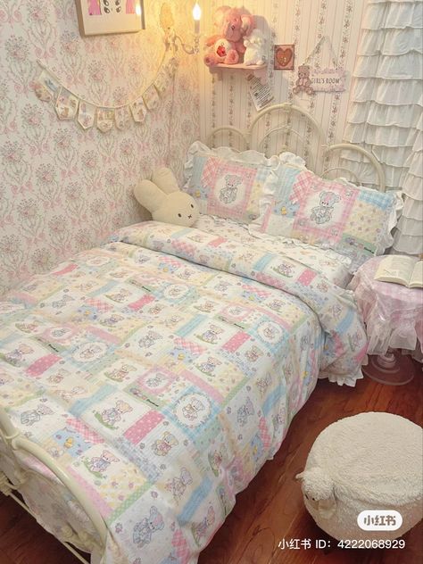 Sanrio Bed, Aesthetic Pretty, Shabby Chic Bedrooms, Pink House, Pretty Room, Bohemian Bedroom, Holly Hobbie, Pink Houses, Safe Haven