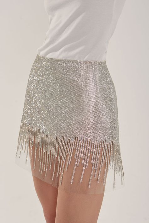 Rhinestone Mini Skirt, Rhinestone Skirt, Trendy Outfit Inspo, Disco Outfit, Crystal Embellishment, Kpop Outfits, Covet Fashion, Fashion Stylist, Festival Outfits