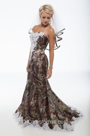 3887 "Ellen" Camo Mermaid Wedding Gown with Sweep Train Camouflage Wedding Dresses, Camo Wedding Dress, Camo Wedding Dresses, Camouflage Wedding, Lace Sweetheart Wedding Dress, How To Dress For A Wedding, Backless Bridal Gowns, Dress Couture, Vintage Veils