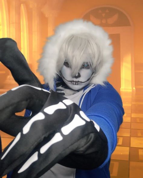 Sans Cosplay, Undertale Cosplay, Makeup Cosplay, Cosplay Pictures, Skeleton Makeup, Cosplay Inspiration, Skeleton Costume, Cosplay Tips, Cosplay Makeup