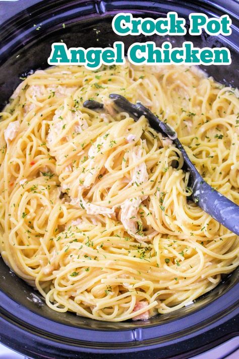 Slow Cooker Angel Chicken, Angel Chicken Pasta, Chicken Spaghetti Recipe Crockpot, Angel Hair Pasta Recipes, Easy Chicken Spaghetti, Angel Chicken, Italian Chicken Crockpot, Slow Cooker Pasta Recipes, Creamy Italian Chicken