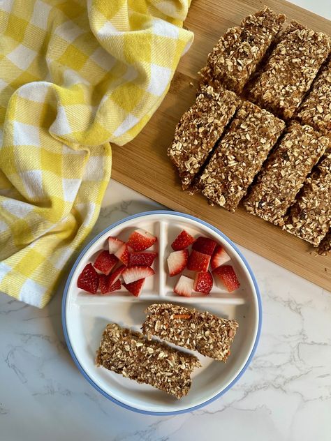 Carrot Bars, Apple Bars, Homemade Granola Bars, Honeycrisp Apples, Oat Bars, Homemade Apple, Glass Baking Dish, Homemade Granola, Granola Bars