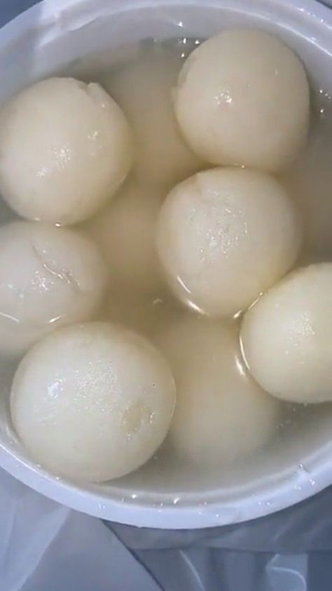 Mithaii Sweet Snap, Snap Streaks, Eating Food Funny, Food Captions, Foodie Instagram, Desi Food, Delicacy Food, Food Drink Photography, India Food