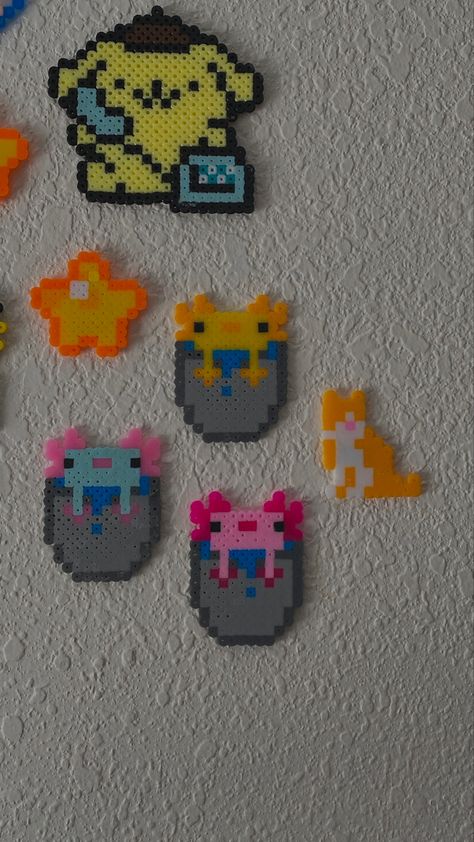 Hama Beads Cute Animals, Lightning Bolt Perler Bead Pattern, Cute Perler Bead Keychains, Cute Iron Bead Ideas, Grimace Perler Beads, Perler Bead Asthetic Ideas, Pearler Beads Easy, Cute Melty Beads, Pearler Bead Designs Easy