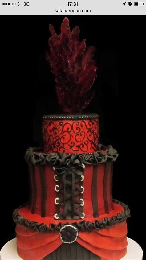 Burlesque cake Burlesque Cake Ideas, Burlesque Cake, Burlesque Birthday, Gothic Cakes, Corset Cookies, Corset Cake, Birthday Ideas For Women, Gothic Cake, Heart Birthday Cake