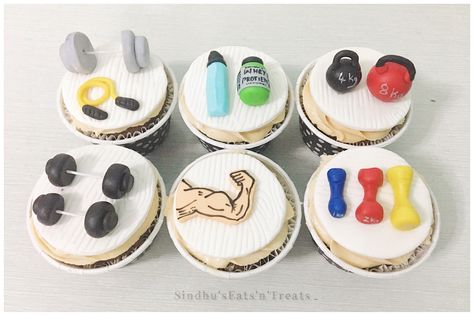 Gym Cupcakes Ideas, Bday Cupcakes, Theme Cupcakes, Twins Cake, Themed Desserts, Fondant Cupcakes, Mini Donuts, Cute Cupcakes, Themed Cupcakes