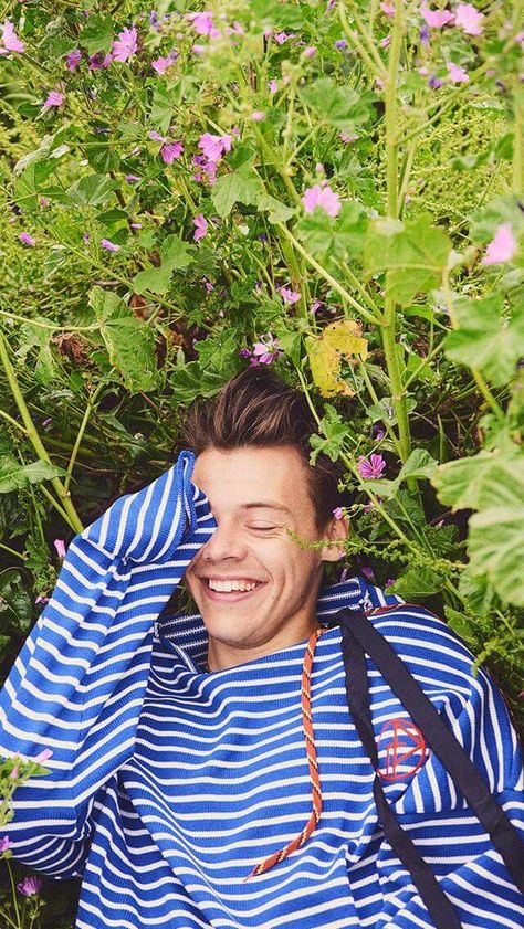 Harry Styles Eyes, Harry Styles Photoshoot, Gambar One Direction, Harry Styles Smile, Harry 1d, Chica Cool, Harry Styles Aesthetic, Harry Styles Cute, Haikou