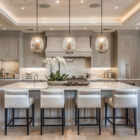 Kitchen Transitional Style, Traditional Modern Kitchen, Trendy Kitchen Design, Transitional Style Kitchen, Modern Classic Kitchen, Modular Kitchen Ideas, High End Kitchen, Kitchen Pop, Greige Kitchen