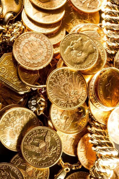 Where Should You Look For Gold Coins Gold Coin Aesthetic, Gold Money Aesthetic, Gold Coins Aesthetic, Coins Aesthetic, Gold Coin Wallpaper, Gold Coins Money, Gold Treasure, Golden Coins, Gold Everything