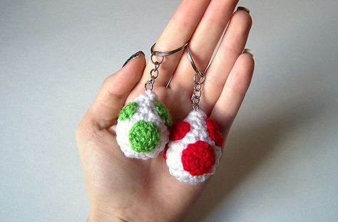 yoshi egg keychains Crochet Mario, Yoshi Egg, Embellishment Ideas, Crochet Keychain, Diy Hacks, Jewelry Inspo, Jewelry Crafts, Keychains, Crochet Projects