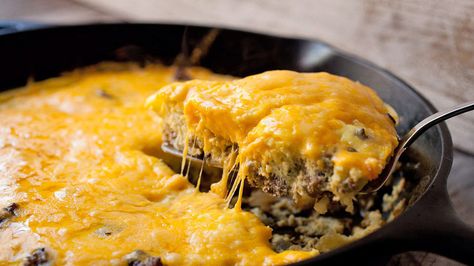 All the flavors of a classic cheeseburger, baked into a frittata! Cheeseburger Frittata, Best Ground Beef Recipes, Frittata Recipes, Breakfast Bake, Beef Dishes, Ground Beef Recipes, One Pot Meals, Gnocchi, Burritos