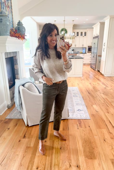 I’m sharing my favorite fall pieces from Old Navy. These practical, on-trend pieces will easily mix and match with your current wardrobe. Essential Sweater, Cyndi Spivey, Olive Green Pants, Flattering Jeans, Fall Pants, Black Puffer Vest, Tiktok Fashion, Leopard Skirt, Fall Items