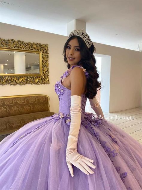 Dusty Purple Quinceanera Dresses, Purple Quinceanera Hair, Purple Quinceanera Dresses With Sleeves, Sweet 16 Lavender Dresses, Sweet 16 Dress Purple, Lilac And Gold Quinceanera Dresses, Quince Lavender Dress, Purple Quinceanera Hairstyles, Gold And Purple Quinceanera Dresses