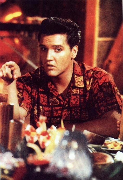 Elvis Elvis Presley Blue Hawaii, Elvis Films, King Creole, Elvis Presley Movies, Elvis Presley Images, Uss Arizona, Elvis Presley Pictures, Elvis Movies, Elvis Presley Photos