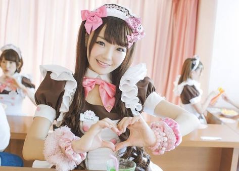 Cafe Japan, Maid Cafe, All About Japan, Tokyo Restaurant, Maid Cosplay, Kaichou Wa Maid Sama, Living Dolls, Casino Theme, Japanese Outfits