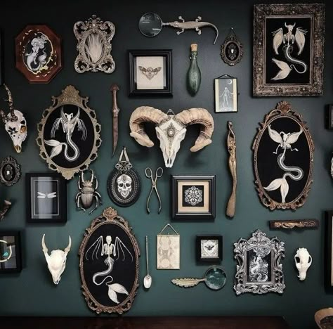 Artwork At Home, Tattoo Shop Decor, Oddities Decor, Dark Home Decor, Goth Home, Goth Home Decor, Dark Home, Goth Decor, Gothic Home