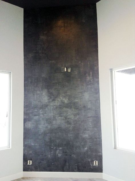 Been gone for a minute but for very good reasons! LUSTERSTONE ACCENT WALL PROJECT - Faux Painting Training & Education Sponge Painting Walls, Metallic Paint Walls, Faux Paint Finishes, Black Painted Walls, Decorative Painting Projects, Grey Accent Wall, Faux Walls, Wall Painting Techniques, Glazed Walls