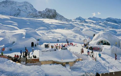 Iglu Dorf Hotel Love Nest Igloo Village, Switzerland Hotels, Ice Hotel, Best Ski Resorts, Best Boutique Hotels, Ormond Beach, Zermatt, Swiss Alps, Winter Vacation