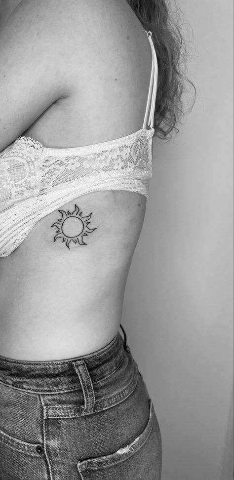 Sun Ribcage Tattoo, Center Rib Tattoo, Celestial Rib Tattoo, Sun On Ribs Tattoo, Sun Tattoo Side Rib, Rib Tattoo Sun And Moon, Sun Rib Tattoo, Sun Tattoos, Rib Tattoo