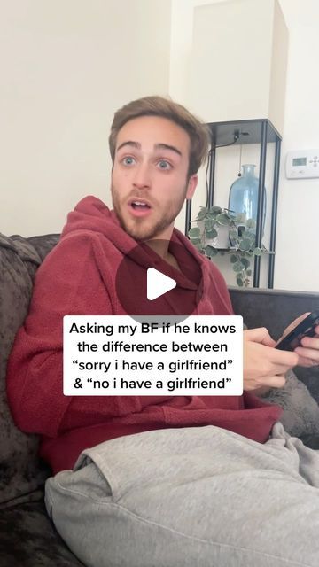 Austin and Lexi Shapiro on Instagram: "EVERYONE TAKE NOTES FROM THIS MAN 👏 - - - #reels #instagram #viral #goals #love #trending #funny #boyfriend #girlfriend #couple #couplegoals #couples #couplesgoals #relationships #relationshipgoals #austinandlexi" Football Boyfriend Aesthetic, Sleepover With Boyfriend, Austin And Lexi, Funny Boyfriend, Boyfriend Outfit, Boyfriend Video, Boyfriend Hoodie, Couple Goal, Guy Friends