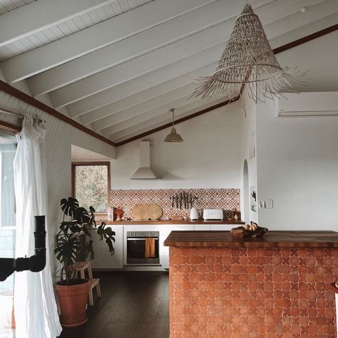 The Treehouse on Instagram: “Progress shots of our island bench. Built so we had heaps of extra storage but mostly so that we had a spot to install these Moroccan tiles…” Encaustic Tiles, Beautiful Features, Boho Kitchen, Terracotta Tiles, Commercial Interiors, Ranch House, Tile Design, Interior Design Kitchen, First Home