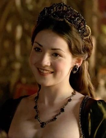 Princess Of England, Henry Tudor, Tudor Series, Forgive Myself, Mary Tudor, Catherine Parr, Sarah Bolger, Tudor Costumes, Anne Of Cleves