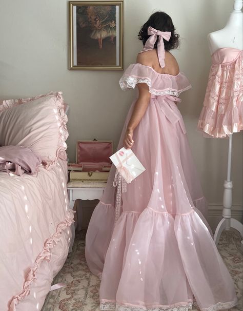 Royal Tea Party Outfit, Pink Aesthetic Princess, Tea Party Outfit Ideas, Princess Core Aesthetic, Tea Party Dresses, Youtube Podcast, Pink Tea Party, Prom Dress Inspo, Soft Pink Theme